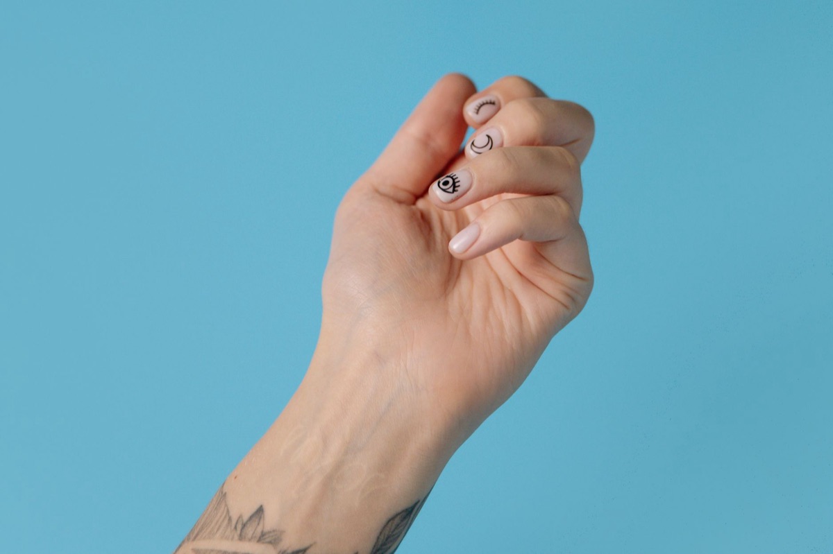 nail art with natural nails