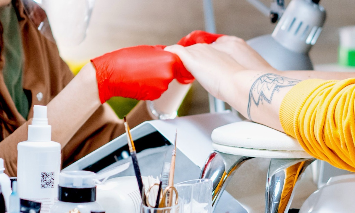 nail salon tools