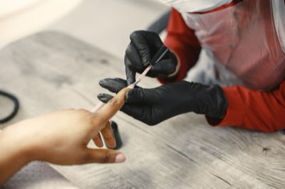 De Complete Guide: Gezonde Nagels met Prachtige Designs